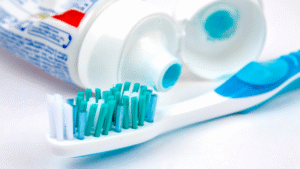 How to Choose the Right Toothpaste for Sensitive Teeth